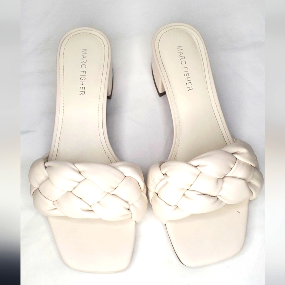 Marc Fisher Size 7 1/2 Mules Color Cream with Basket-Weave Design - Picture 3 of 13
